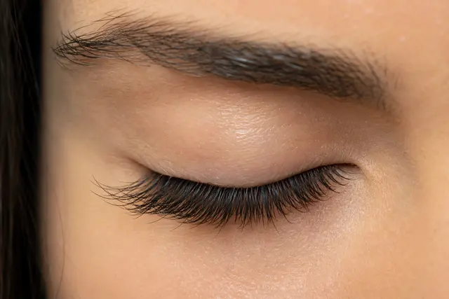 Volume lashes